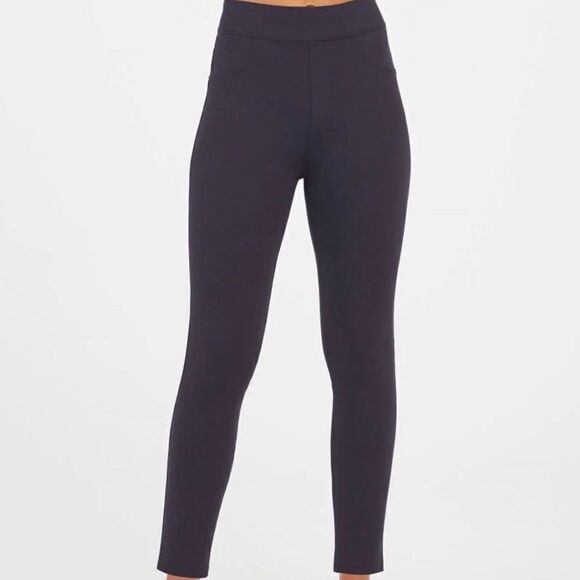 NWT Spanx The Perfect 4 Pocket Ankle Pant Black Sz M Petite - Picture 2 of 10